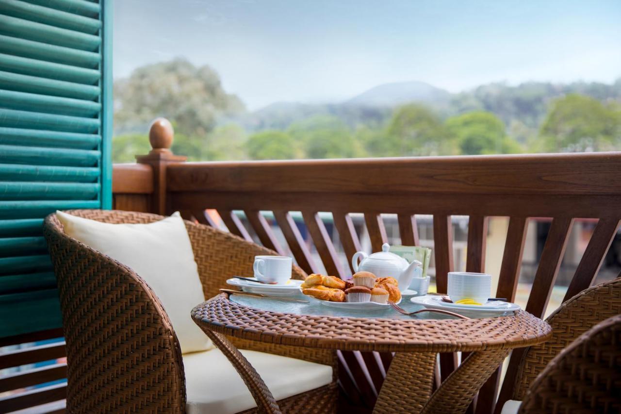 The Radh Hotel Κάντι Εξωτερικό φωτογραφία