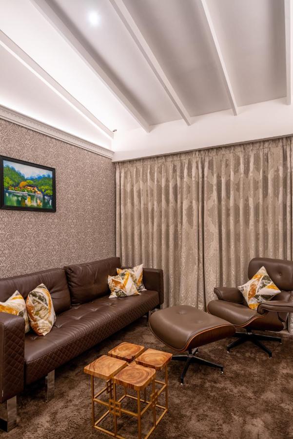 The Radh Hotel Κάντι Εξωτερικό φωτογραφία